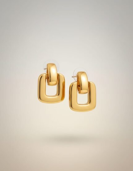 Sonira Stud Earrings – Elegant & Minimal Studs for Everyday Style