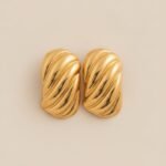 Sonira Stud Earrings – Elegant & Minimal Studs for Everyday Style